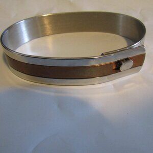 Signed AVON Two Toned Belt Buckle Closure BANGLE BRACELET Silver Toned & Brass